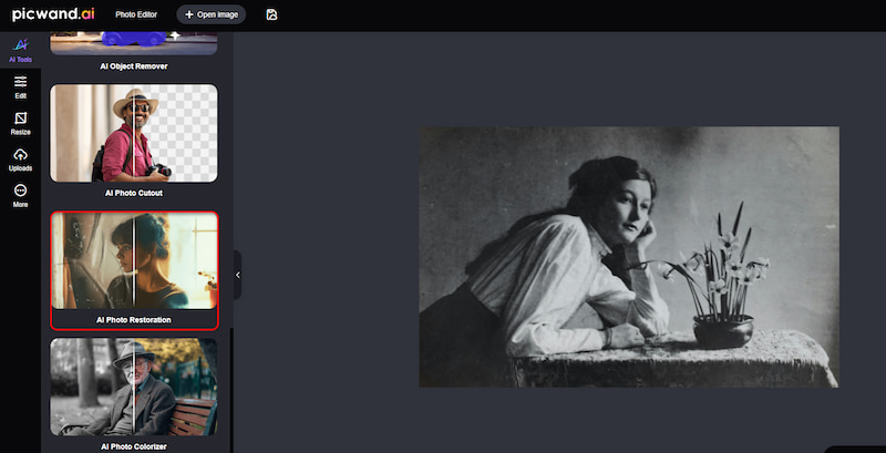 Picwand AI Photo Restoration